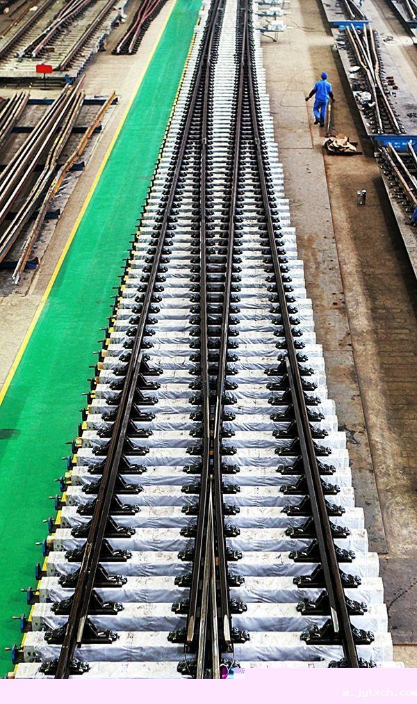 30吨轴重60kg/m钢轨18号单开道岔