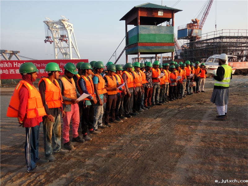 Providing Jobs for Local Residents and Protecting Rights of Employees